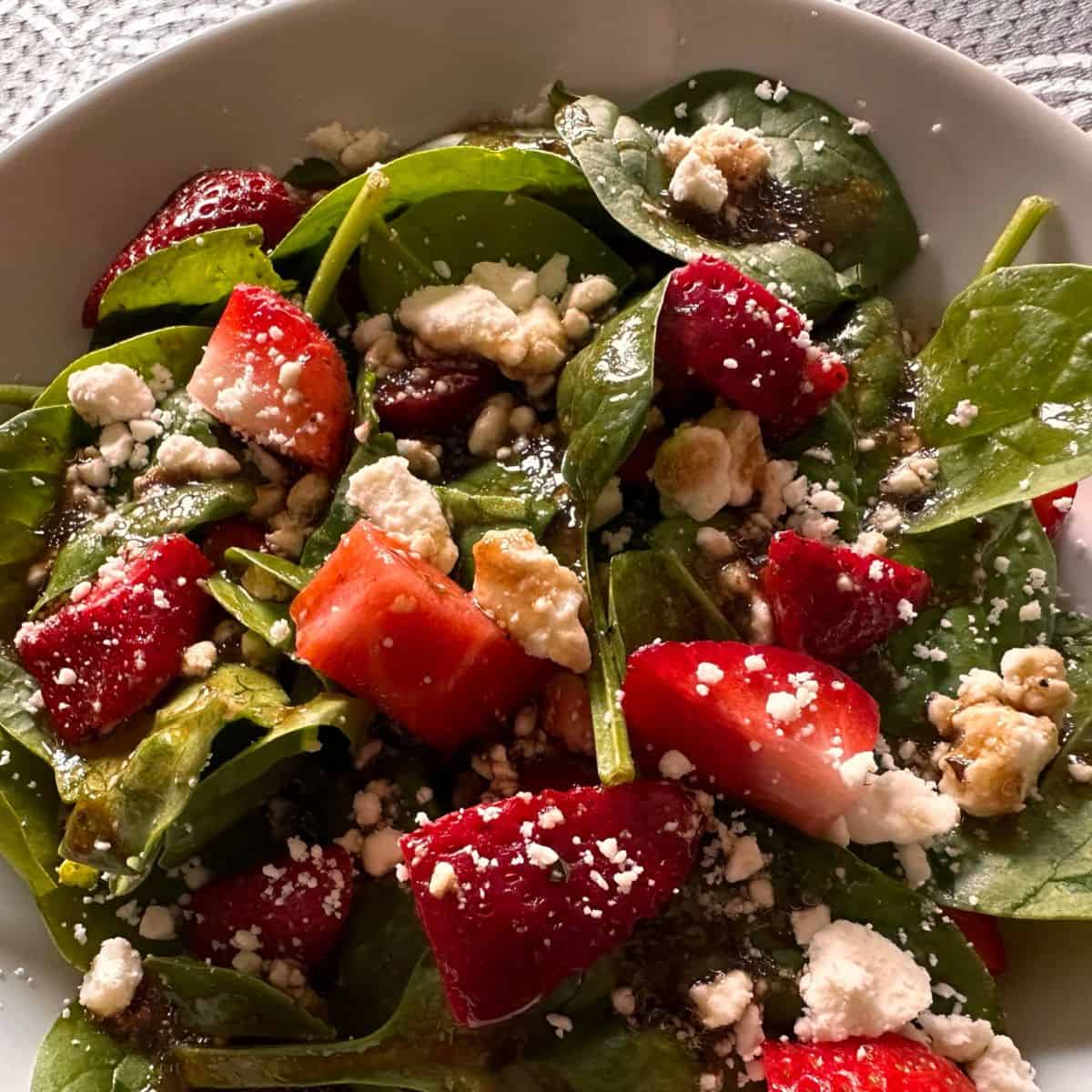 Strawberry spinach salad with feta cheese and balsamic dressing
